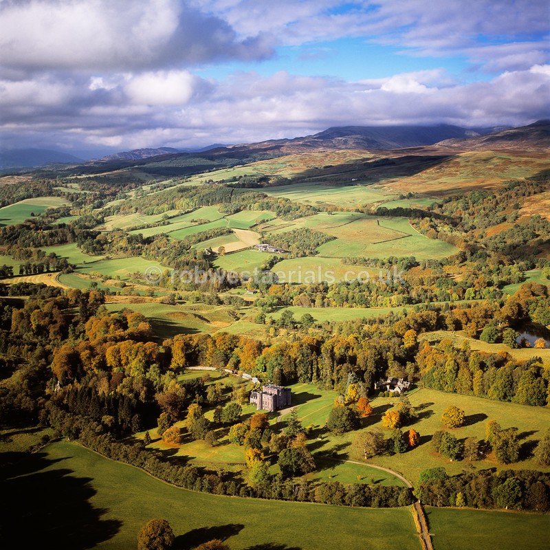 aerial pictures of Scottish castles woodlands landscapes of Scotland monuments