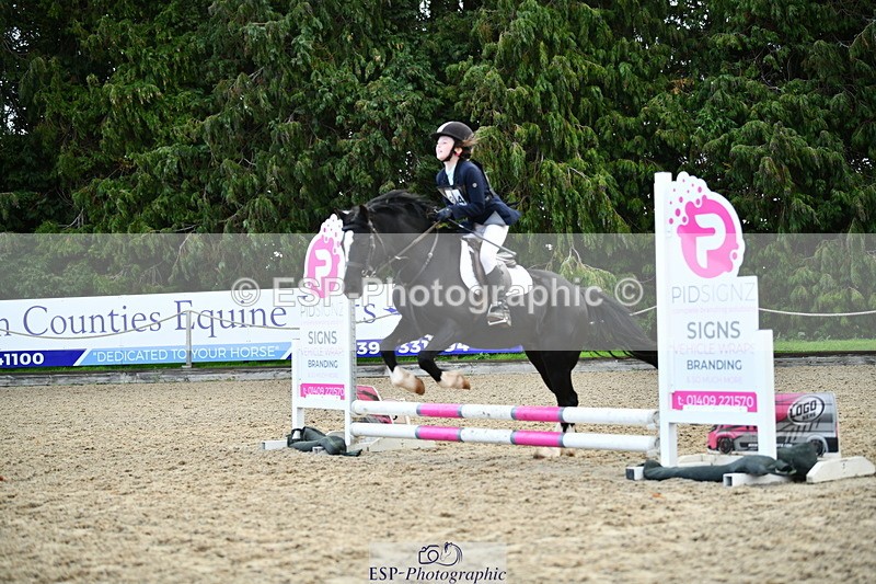 251004A-095848-00318 - Classes 1-2-3 40cm