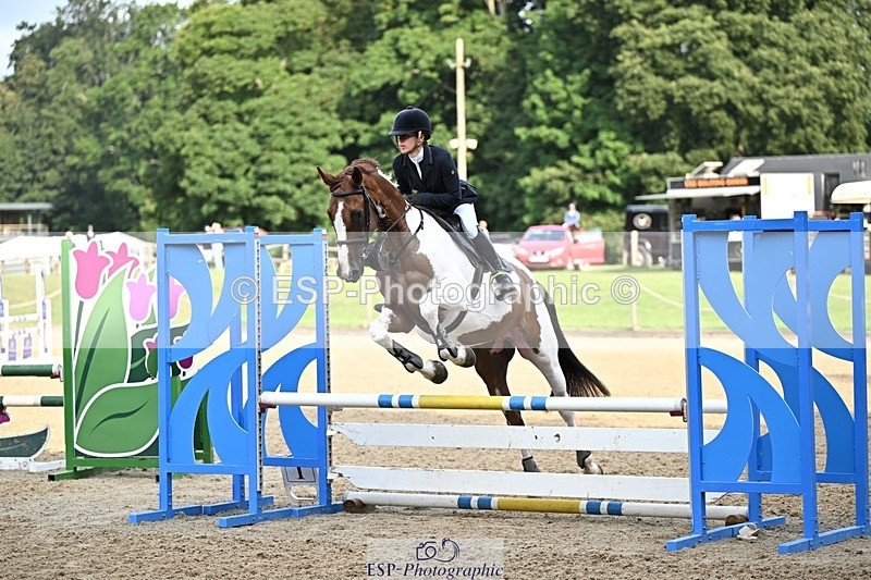 240818-092559-03390 - Cls 8A Snr British Novice