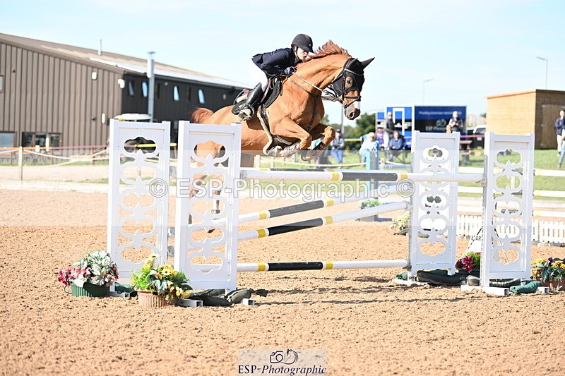 240913A-160041-05130 - Cls 18 National 1.40m Open