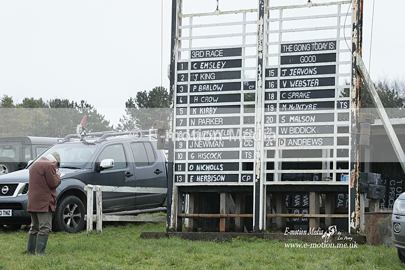 PtP 041222 0325 - Larkhill Racing Club Point-to-Point Larkhill 01/01/23