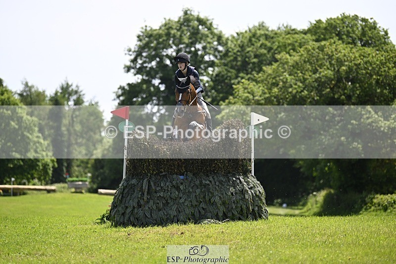 240525-133441-13723 - 152-MODRIX_DOR_VAN_DE_MISPELAERE-Annabel_Walsh