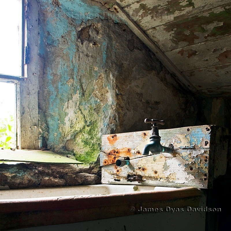 She often dreamed of a better life in the city at that Belfast sink. - Voices from the Glens