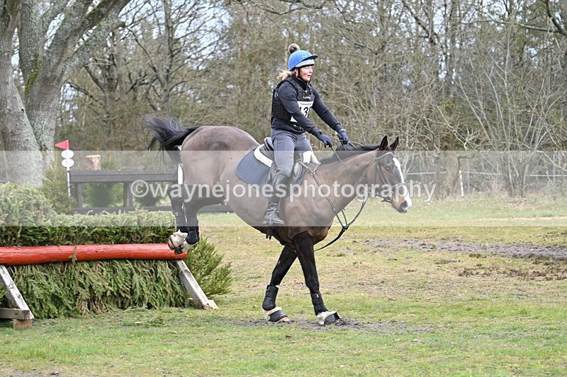 WJ7_0985 - Time 11:56 to 12:12