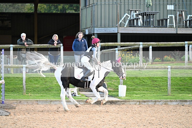 WJ7_7060 - Time 17:12 to 17:30