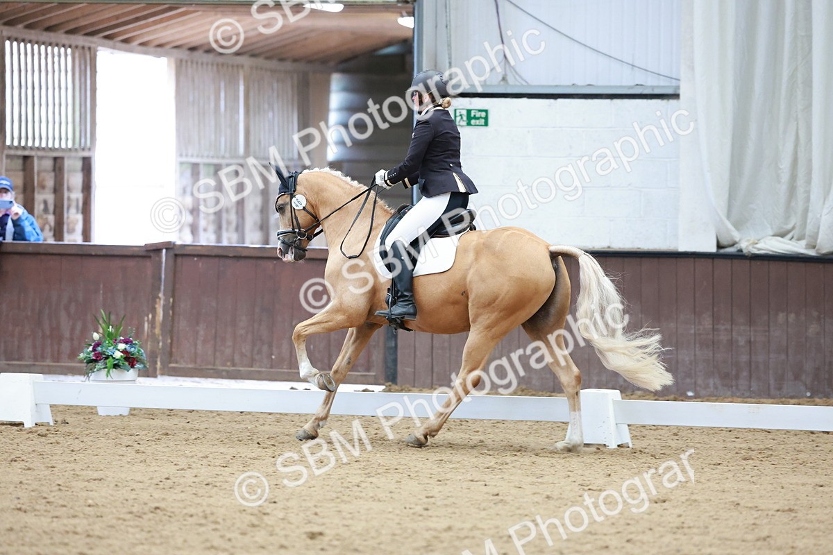 SBM_009862 - Class 6b - Novice 6 - 12.40-13.43