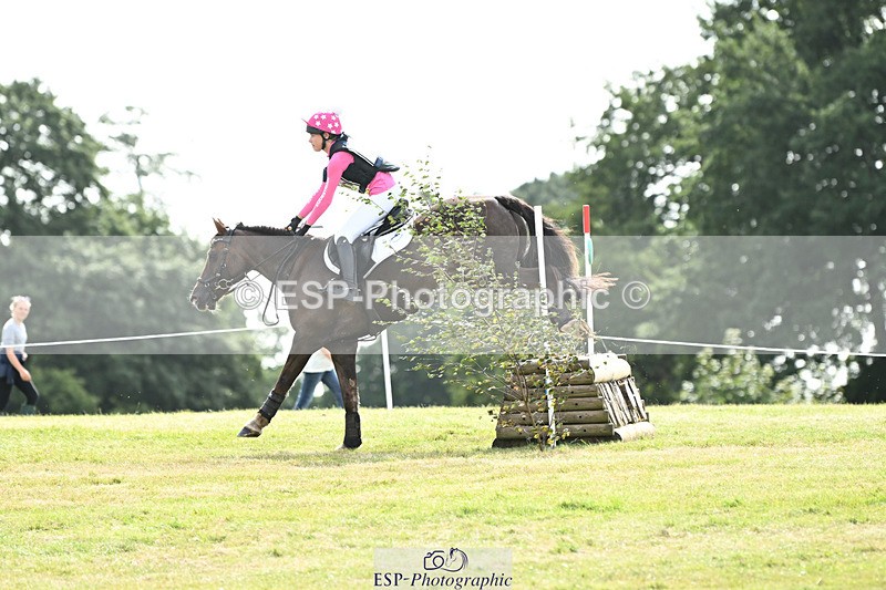 240825X-103940-31168 - 70cm XC 10.00 to 11.00