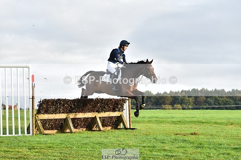 231021-090140-13463 - 605-SPORTSFIELD.U2-Katie.Corbin-SC+XC