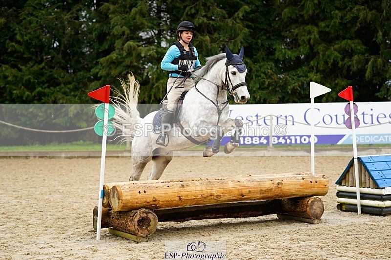 240309-104314-00118 - Cls 01 AE 70cm