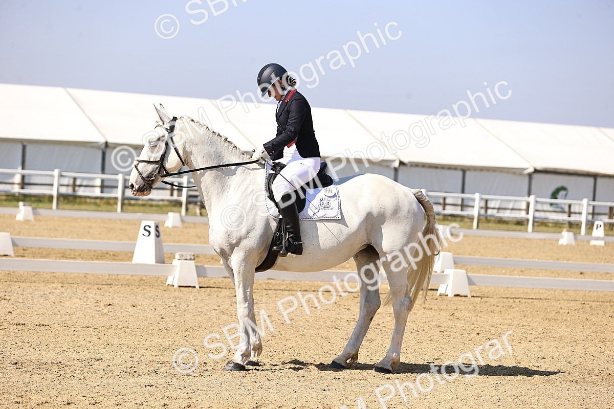 SBM_002781 - Intro 2 - Warm Up