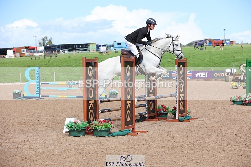 250911-140254-02301 - Cls 5 Chard Snr 90cm Speed Derby