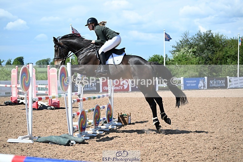 260507-124630-03430 - Cls 8 95cm Amateur Qualifier