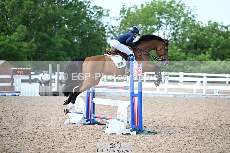 240605A-145334-00817 - Cls 4 Newcomers and 1.10m Open