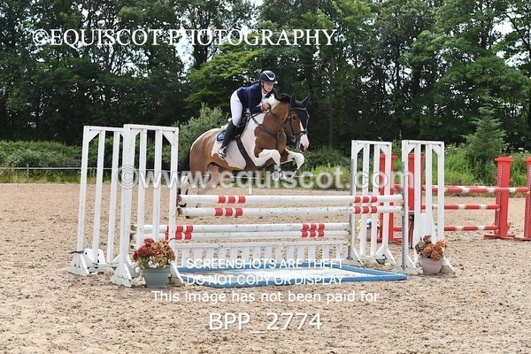 BPP_2774 - CLASS 6 SAT Senior Newcomers/ 1.10m Open