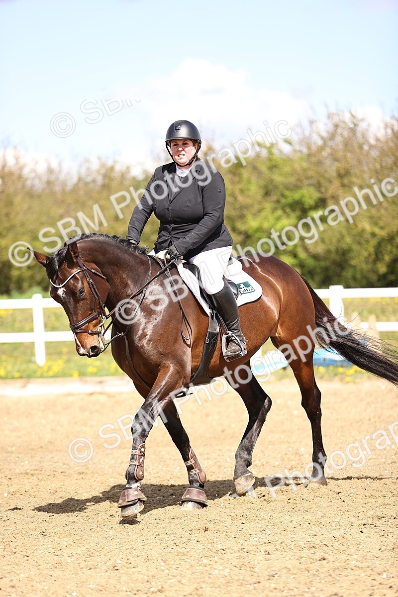 SBM_004097 - Class 17 - Senior Newcomers - 1.10m