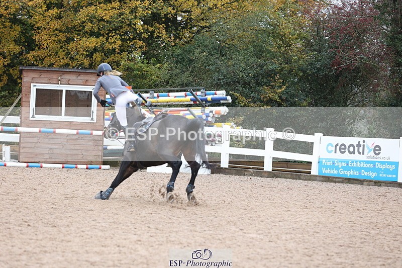 231112A-122820-04017 - Cls 19 Snr 1.05m Open