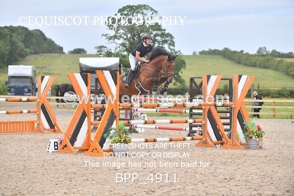 BPP_4911 - CLASS 7 Senior Foxhunter/ 1.20m Open