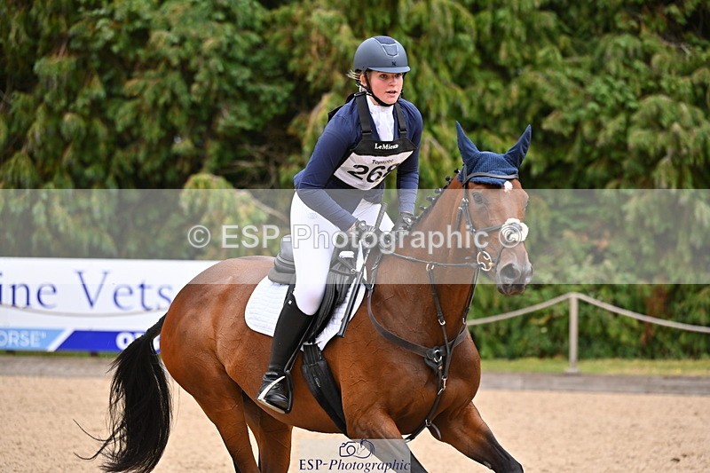 250802A-142517-05867 - F-268-Caitlyn.Faull-HAY.THERE.MONA