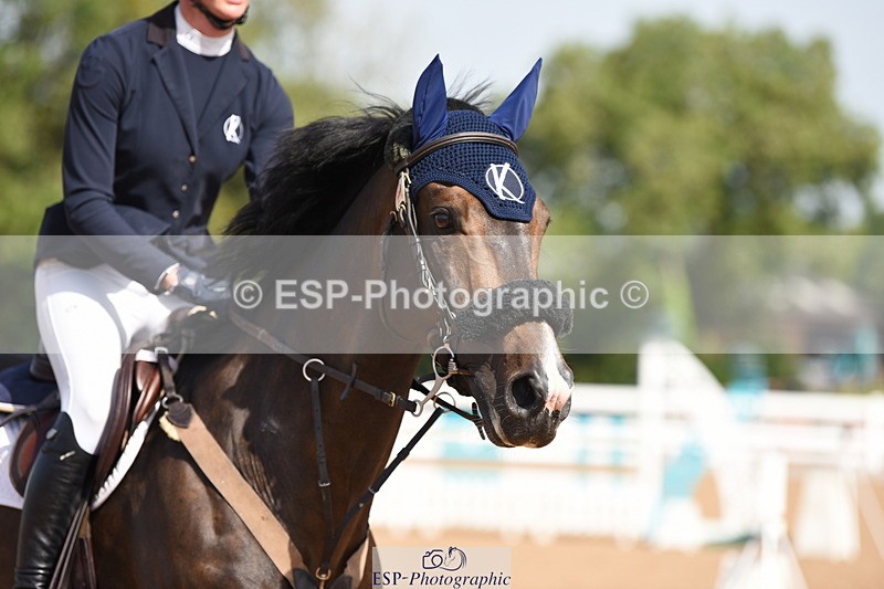 230906A-115204-00188 - Snr 1.05m Open