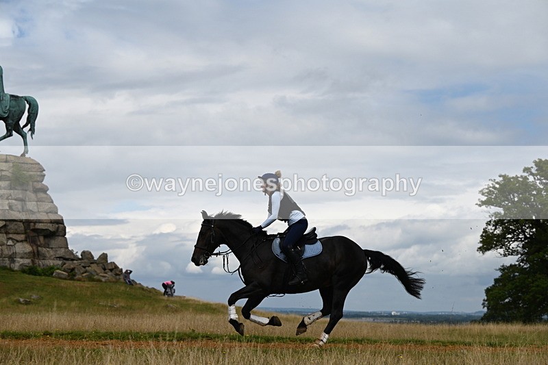 DSC_7714 - Time at Statue 13:16 to 13:52