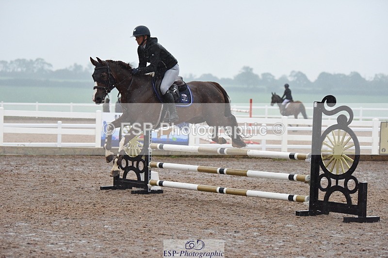 230917A-105008-06338 - Cls 33 British Novice & 90cm Open