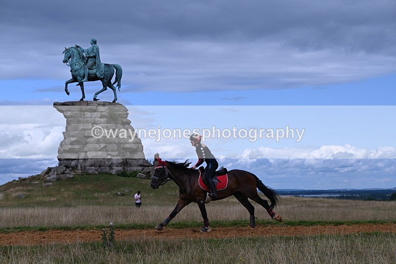 DSC_8923 - Time at Statue 14:33 to 15:10