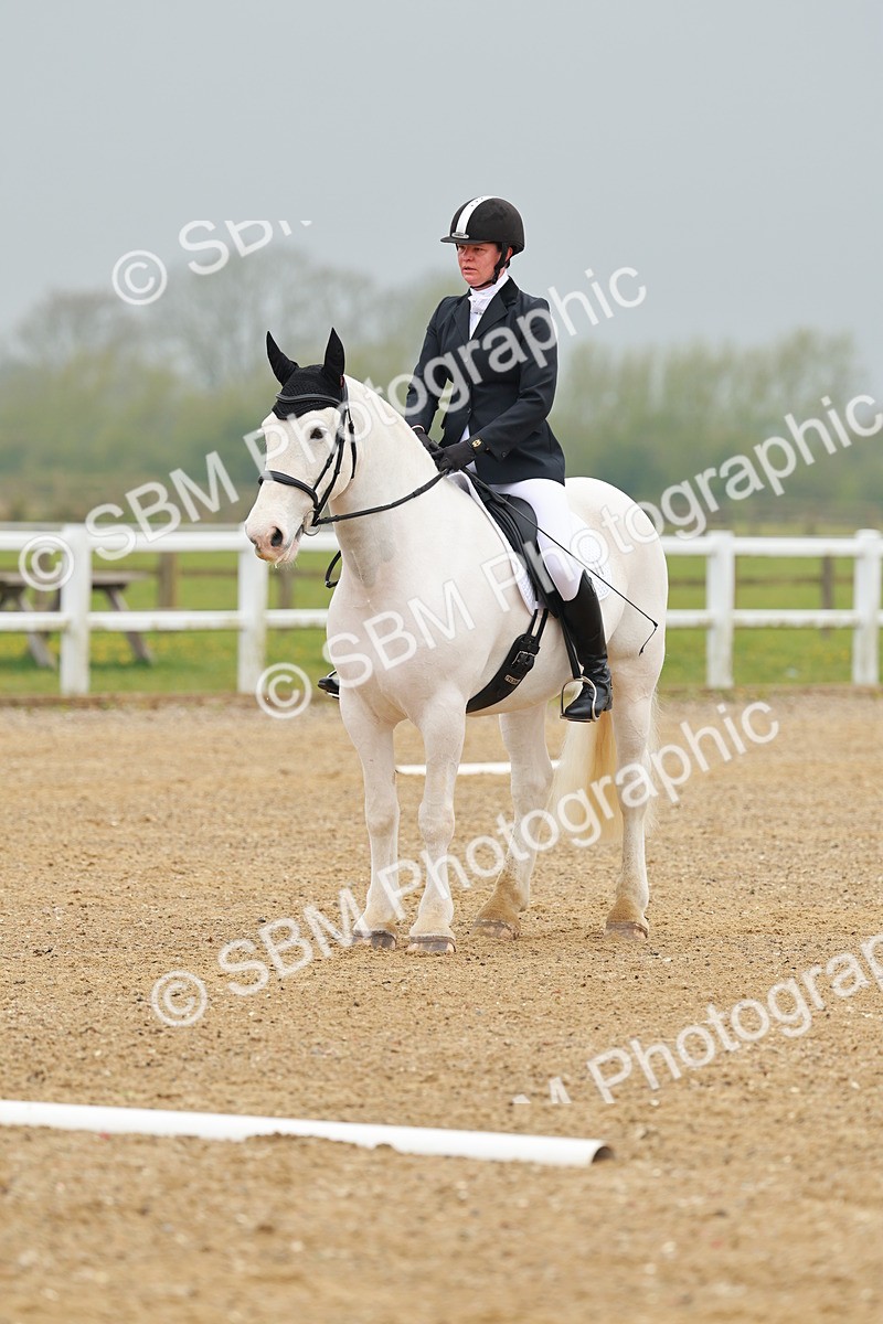 Canon EOS R3_000075 - Class 4 - P5