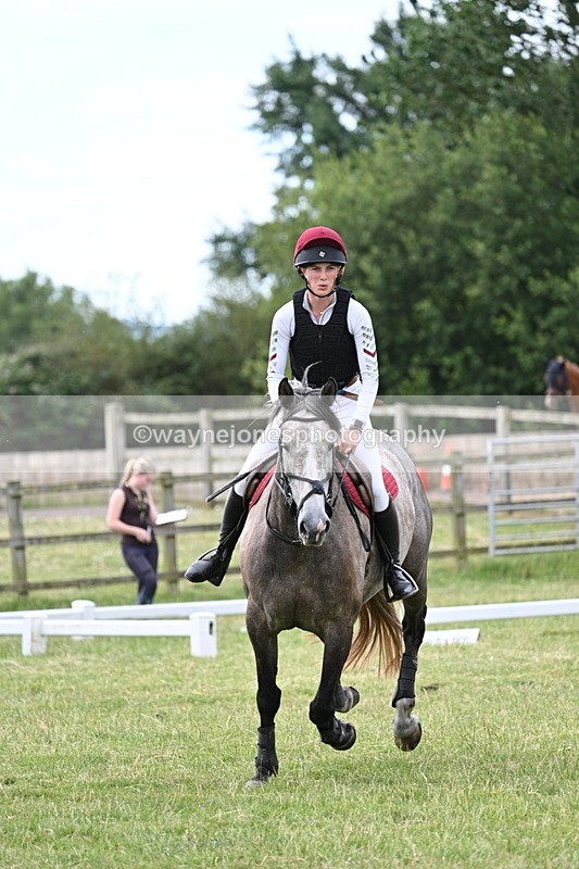 WJ7_5365 - 60cm XC Time 10:17 to 10:49