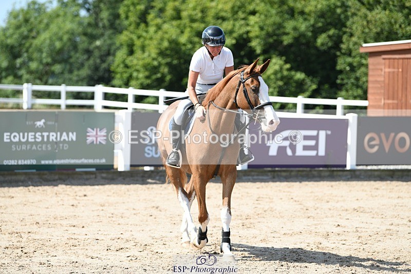 250725-110800-01465 - Cls 7 Snr Discovery and 1m