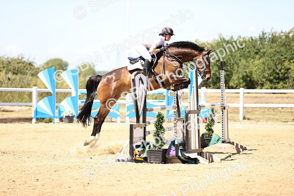 SBM_014527 - Class 15 - Senior Newcomers - 1.10m Open