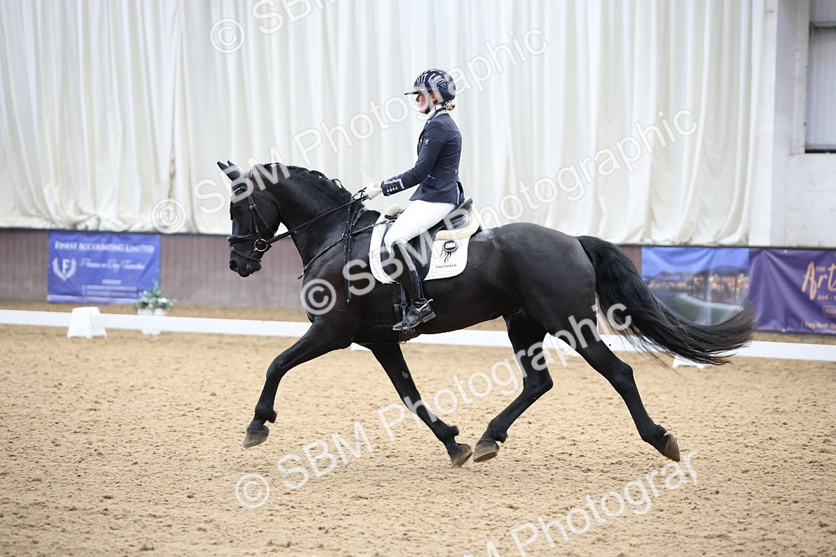 SBM_002792 - Class 5 - Novice 6 Gold - 10.24-11.30