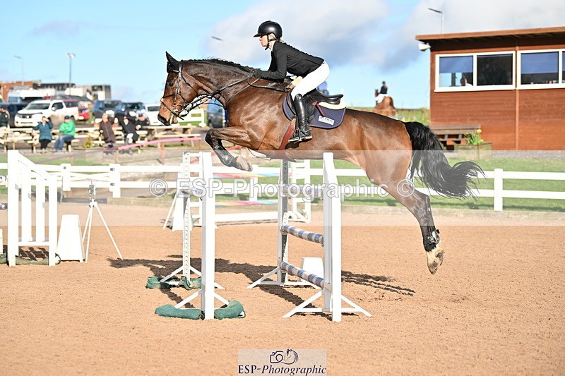 240224A-152513-04127 - Cls 15 Foxhunter and 1.20m Open