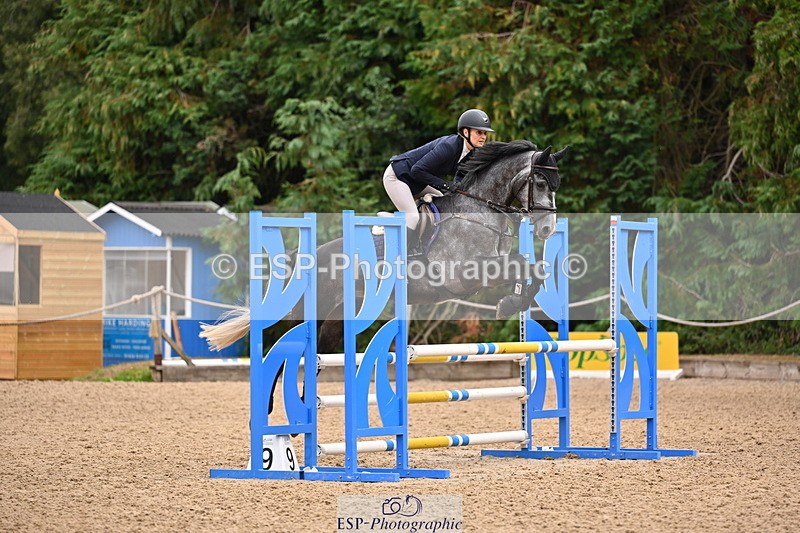 250817A-105549-03960 - Cls 16 Snr British Novice