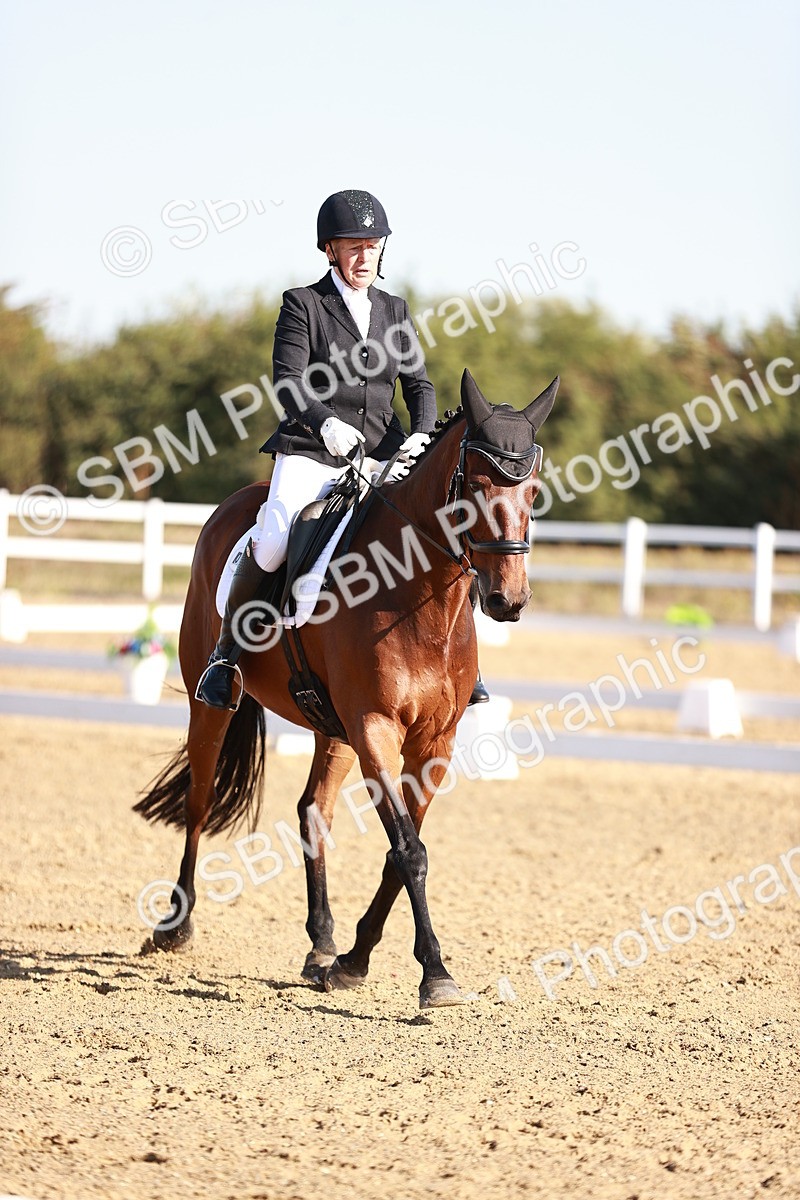 SBM_004269 - Class 12 - Novice 5 - 9.07-10.10