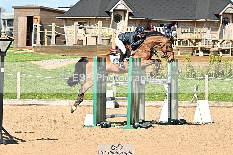 250416-151032-01631 - Cls 6 Foxhunter and 1.20m