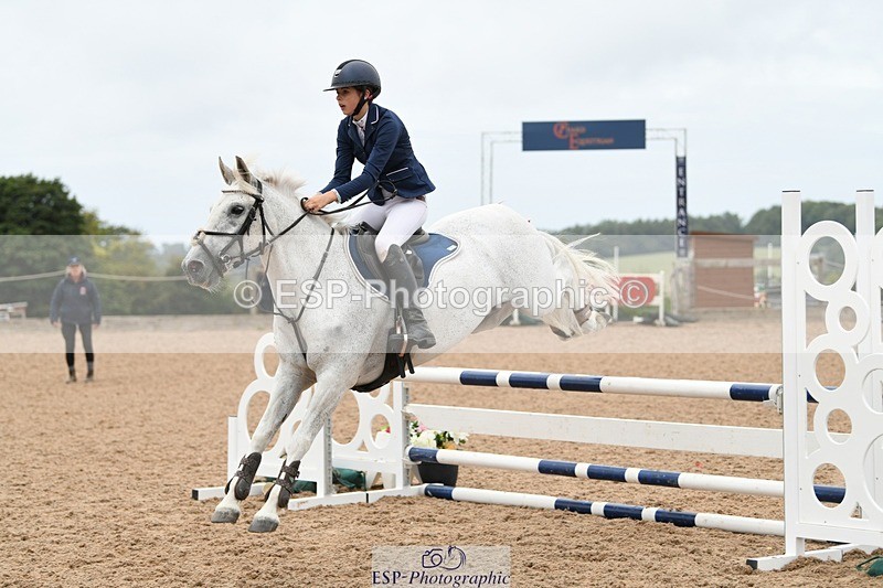 250807-113129-00694 - 90cm Round 1