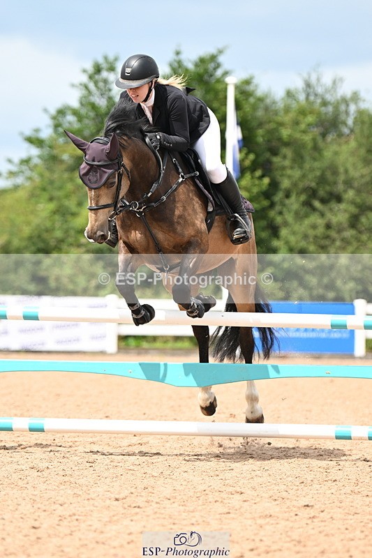 240726A-124934-01224 - Cls 9 85cm Amateur Qualifier