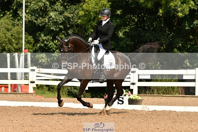 250817-112155-08553 - 213-mrs.nicola.m.NichollsSir.Sherman.Astwood