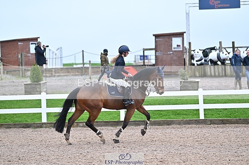 241127-135055-00700 - Cls 05A&B Snr Fox & 1.20m Open