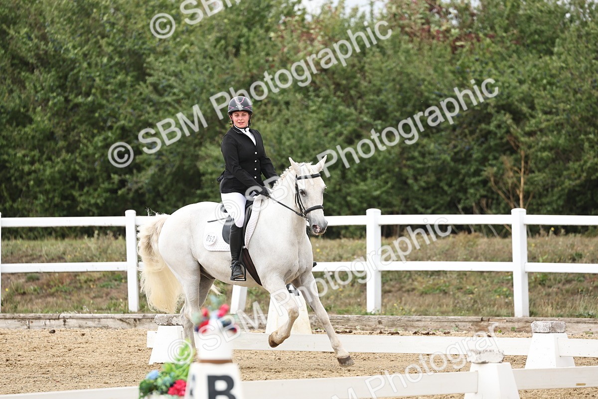 SBM_003726 - Class 8 - Novice 3 Champs