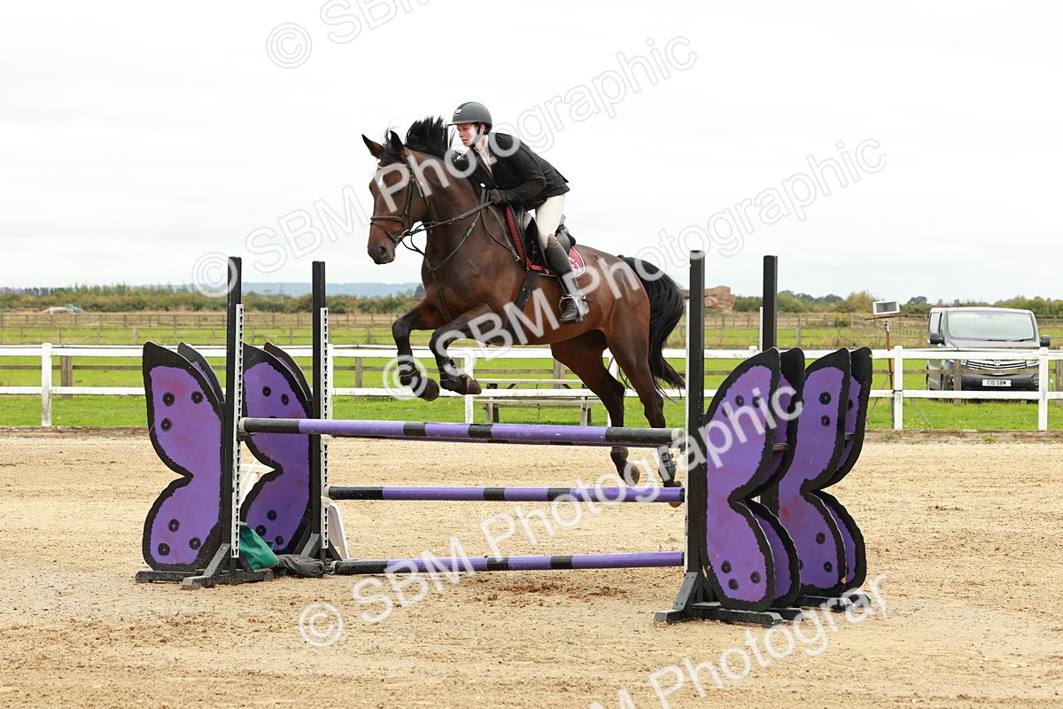 1I0A7748 - Class 4 - Senior Newcomers 1.10m