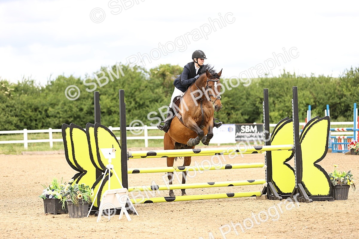 SBM_007254 - Class 18 - Senior 1.05m