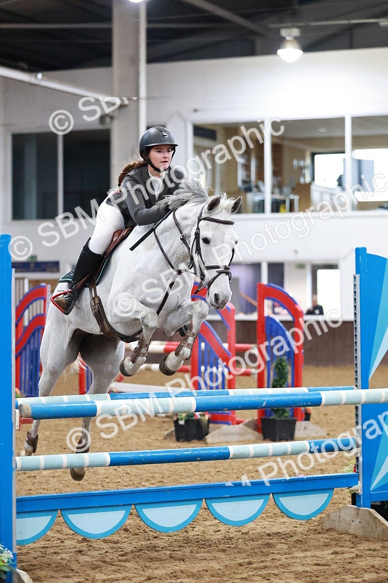 SBM_004335 - Class 17 - Senior Newcomers - 1.10m