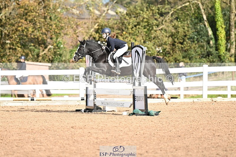241026A-114932-00796 - SAT Cls 8 Pony Discovery and 90cm Open
