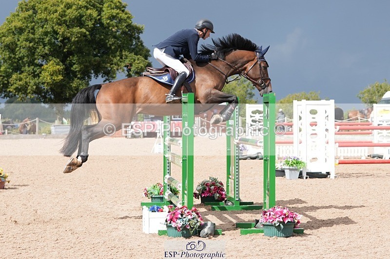 250913-122927-06897 - Cls 15 Snr Foxhunter