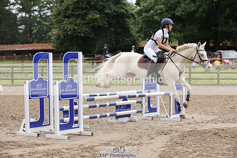 240804-150432-16263 - 614-Jessica_Lee-TULLY_FLOWER