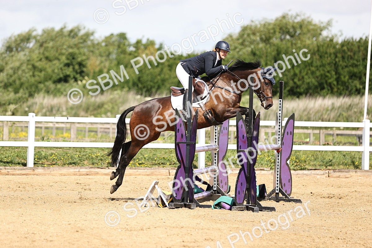 SBM_002140 - Class 9 - Senior British Novice - 90cm
