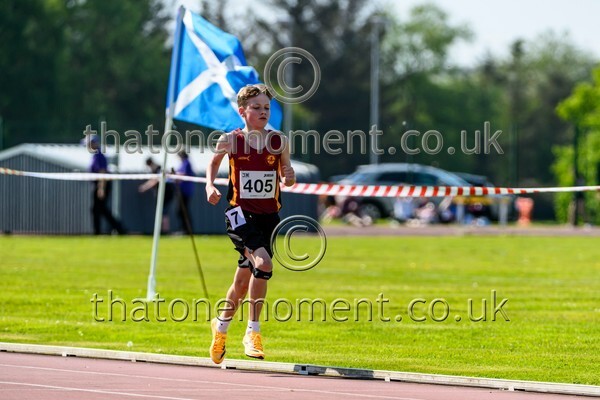 West25Sat-928556 - Track Male