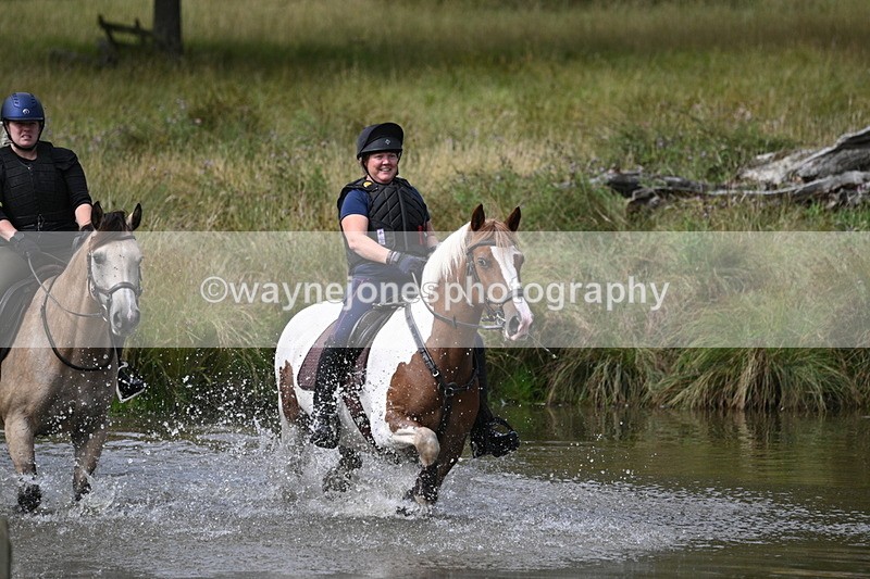 WJ7_1594 - Time at Water 10:48 to 11:13