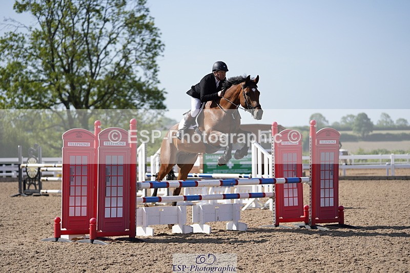 230527A-092404-03256 - Cls 19 British Novice & 90cm Open